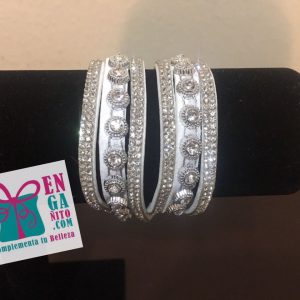 Pulsera blanca con brillantes