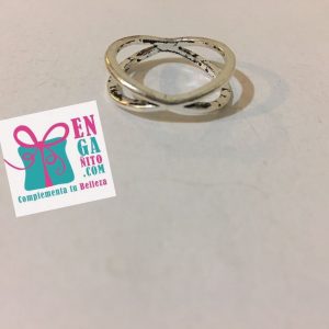 Anillo infinito plateado