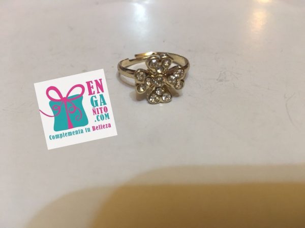 Anillo flor con brillos dorado